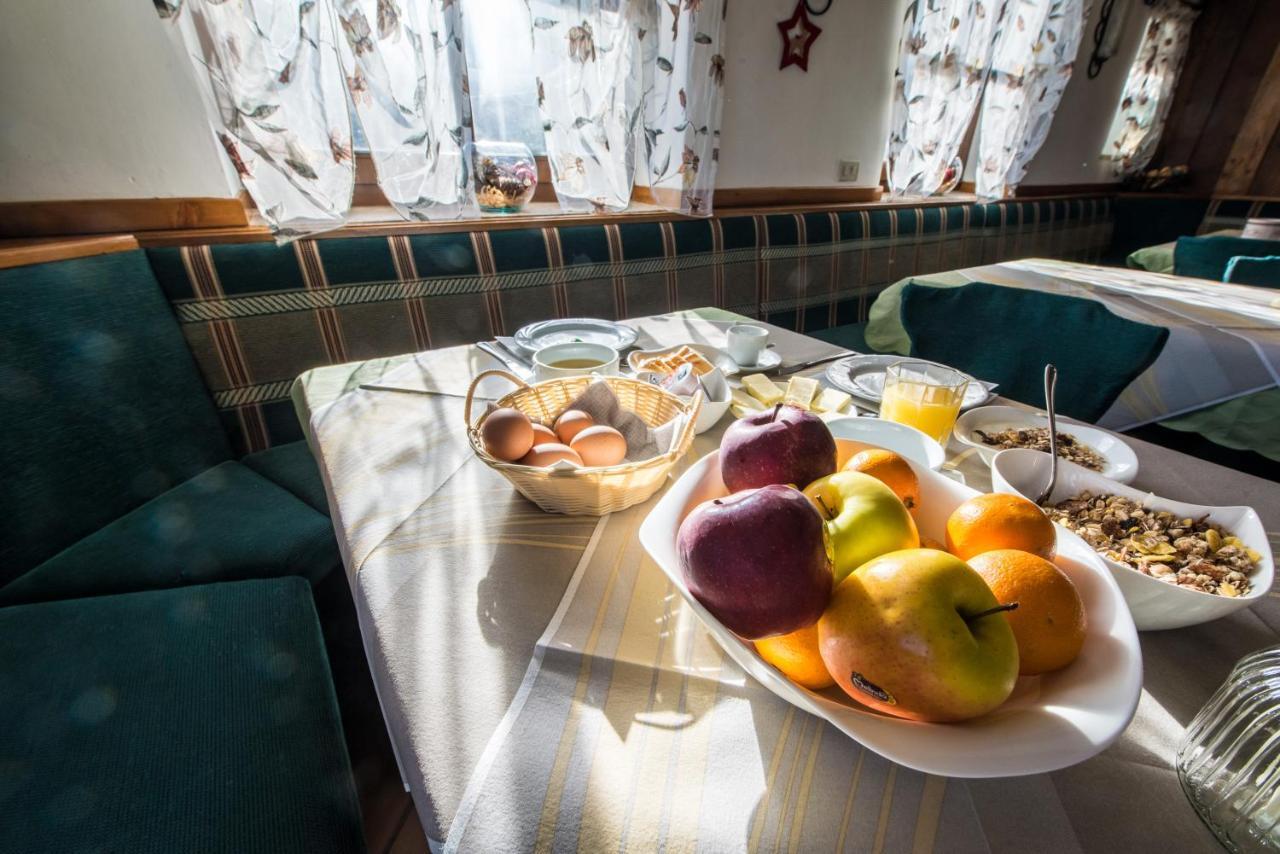 Gasthof Hoerschwang San Lorenzo di Sebato Eksteriør billede